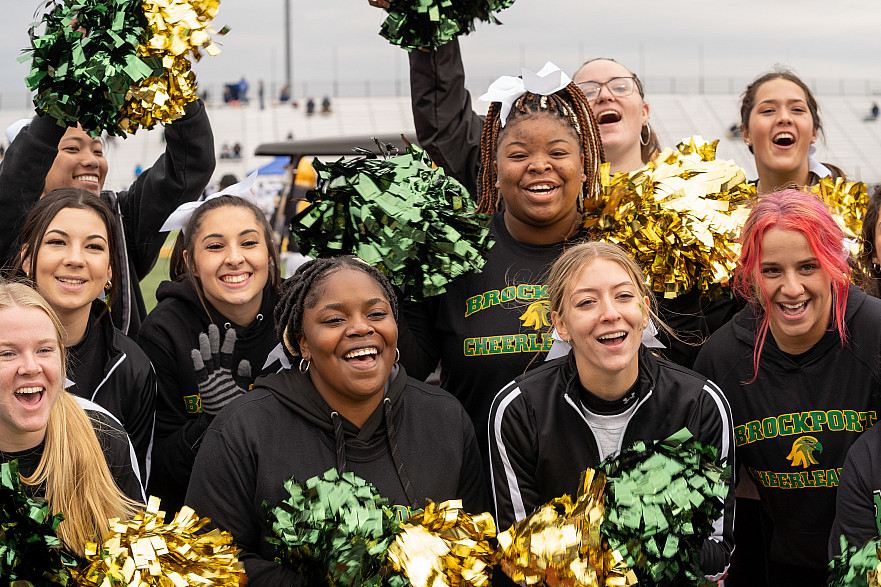 Club Cheer at Homecoming Game
