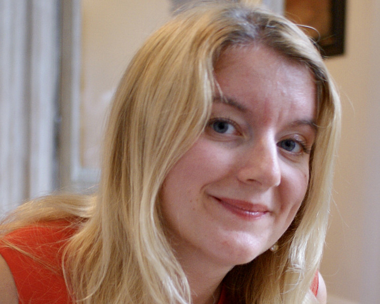 Headshot of Author Kate Moore