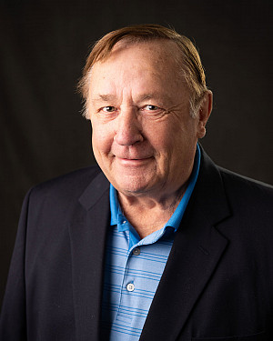 Joseph Winnick headshot.