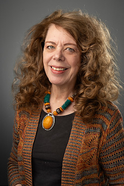 Gail Argetsinger Costume Designer