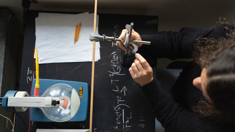 Physics lab Emma Sargent research