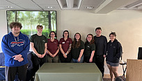Thompson Hall Living Learning Communities Resident Assistants with Seneca Park Zoo Staff 