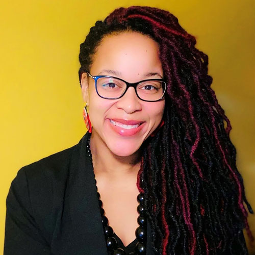 Stephanie Paredes portrait photo