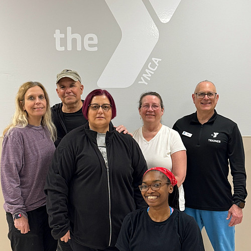 Anaheysha Baptiste-White with the Livestrong program participants.