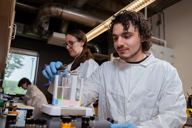 Physics researchers testing use of magnetic nanoparticles in contaminated water.