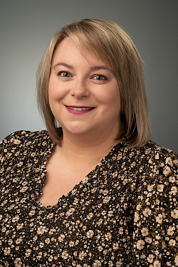 kara corlett rllc headshot